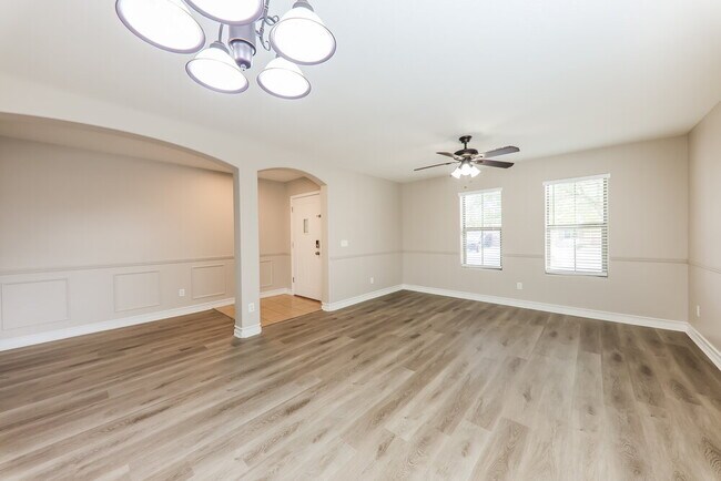 Building Photo - 14258 W Corrine Dr