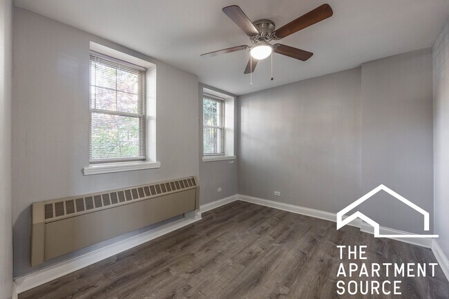 Foto del edificio - 4031 N Kenmore Ave