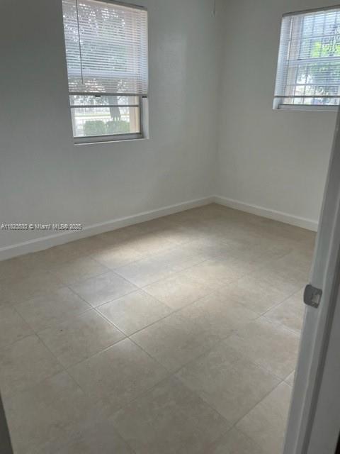 Foto del edificio - 1205 NW 23rd Ave