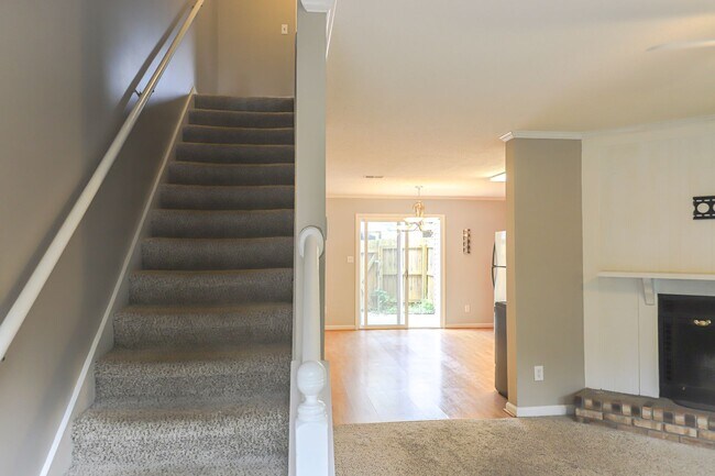Foto del edificio - 2 Bedroom Townhome in Augusta!