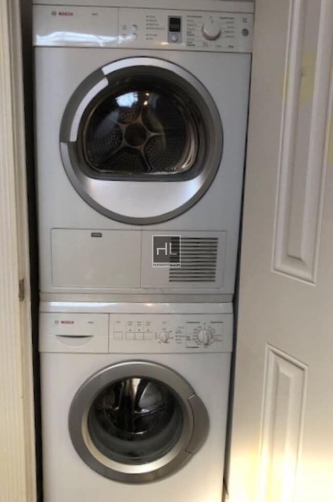 Foto del edificio - E 6TH ST.