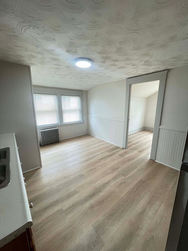 Foto del edificio - 638 Admiral St