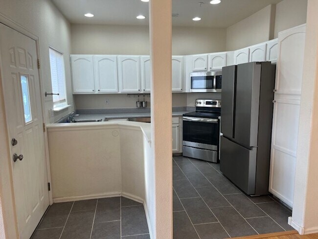 Building Photo - 2491 FOUNTAIN GREENS PLACE #A15