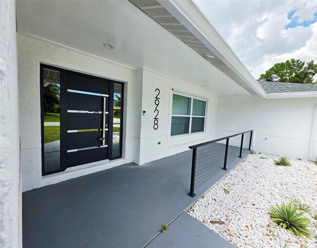 Building Photo - 2928 SE Bella Rd