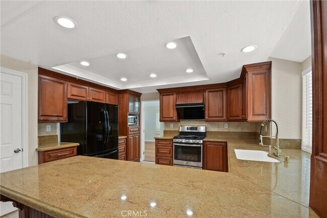 Foto del edificio - 6598 Bradford Ct