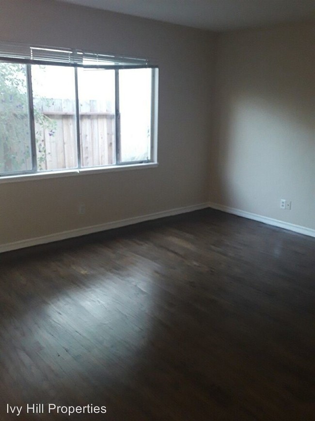 Foto del edificio - 2424 7th Ave