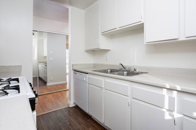 Building Photo - 5258 Denny Ave