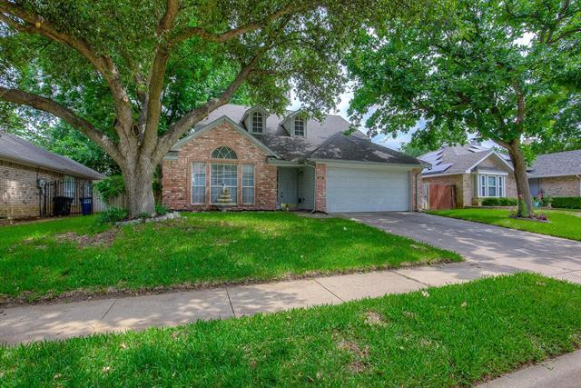 Building Photo - 230 Brittany Dr