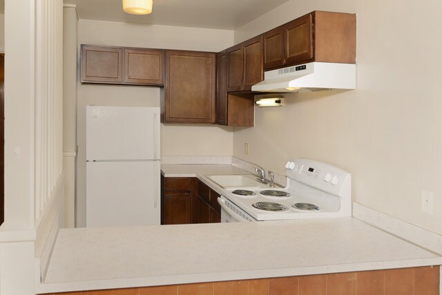 Foto del edificio - 611 Stover St