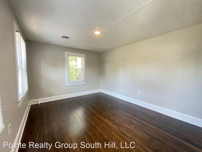 Building Photo - 2 br, 1 bath House - 126 West Street