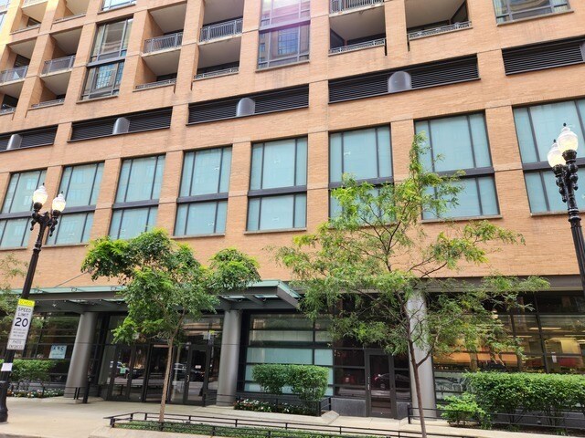 Foto principal - 520 S State St