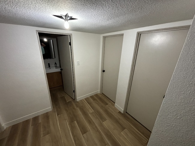 Foto del edificio - 1733 Ophir Dr