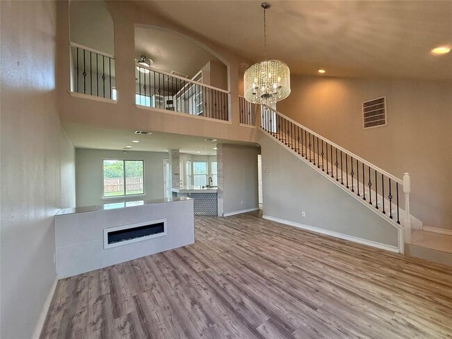 Building Photo - 13013 Pealing Wy