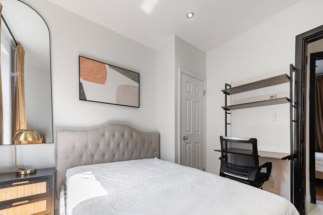 Photo - 4 W 108th St Apartment