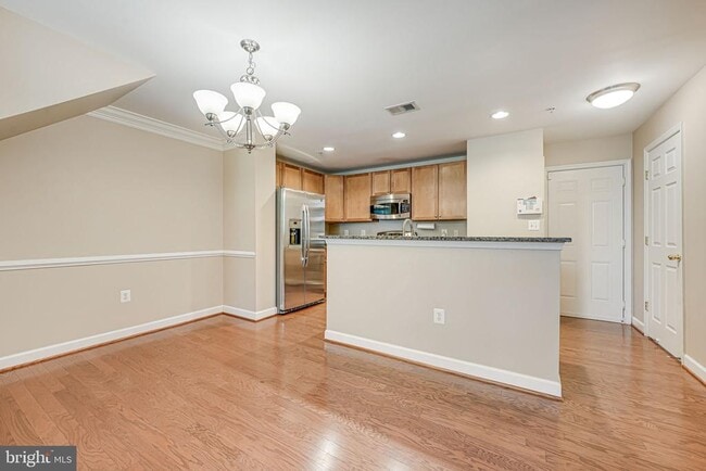 Building Photo - 14207 St Germain Dr