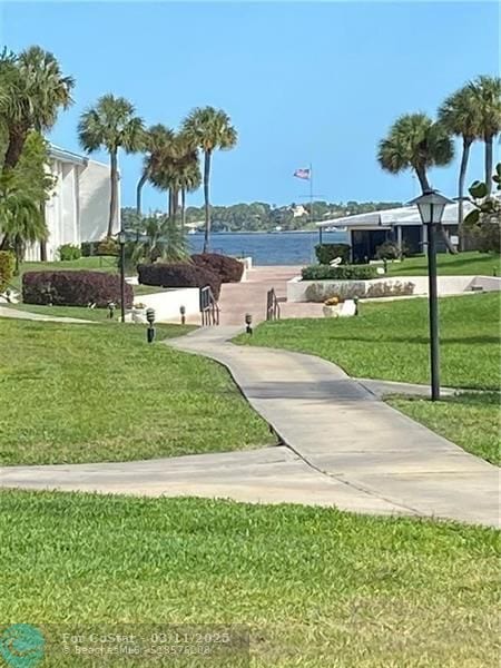 Foto del edificio - 175 SE St Lucie Blvd