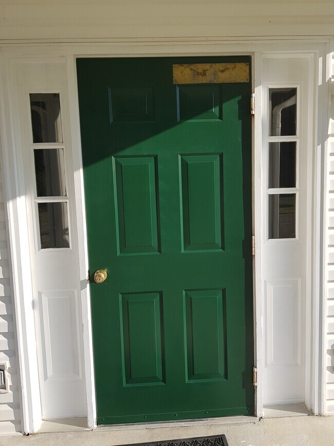 Foto del edificio - 156 Idlewild Dr