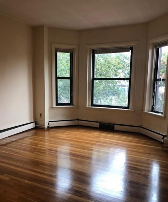 Foto principal - 1238 Commonwealth Ave