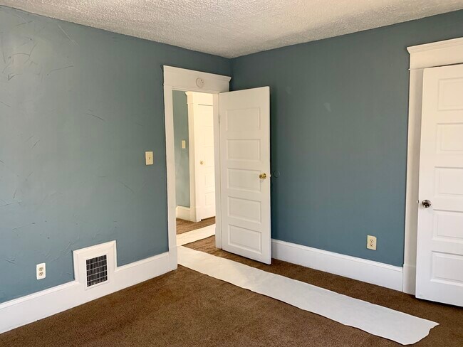 Foto del edificio - 608 Greenfield Ave SW