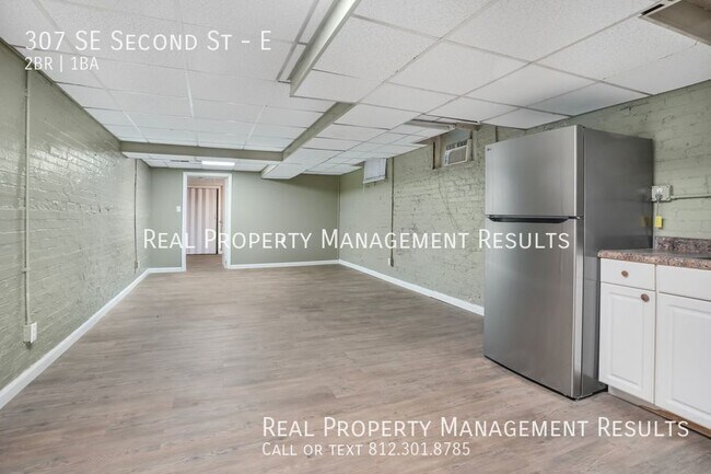 Foto del edificio - 307 SE 2nd St
