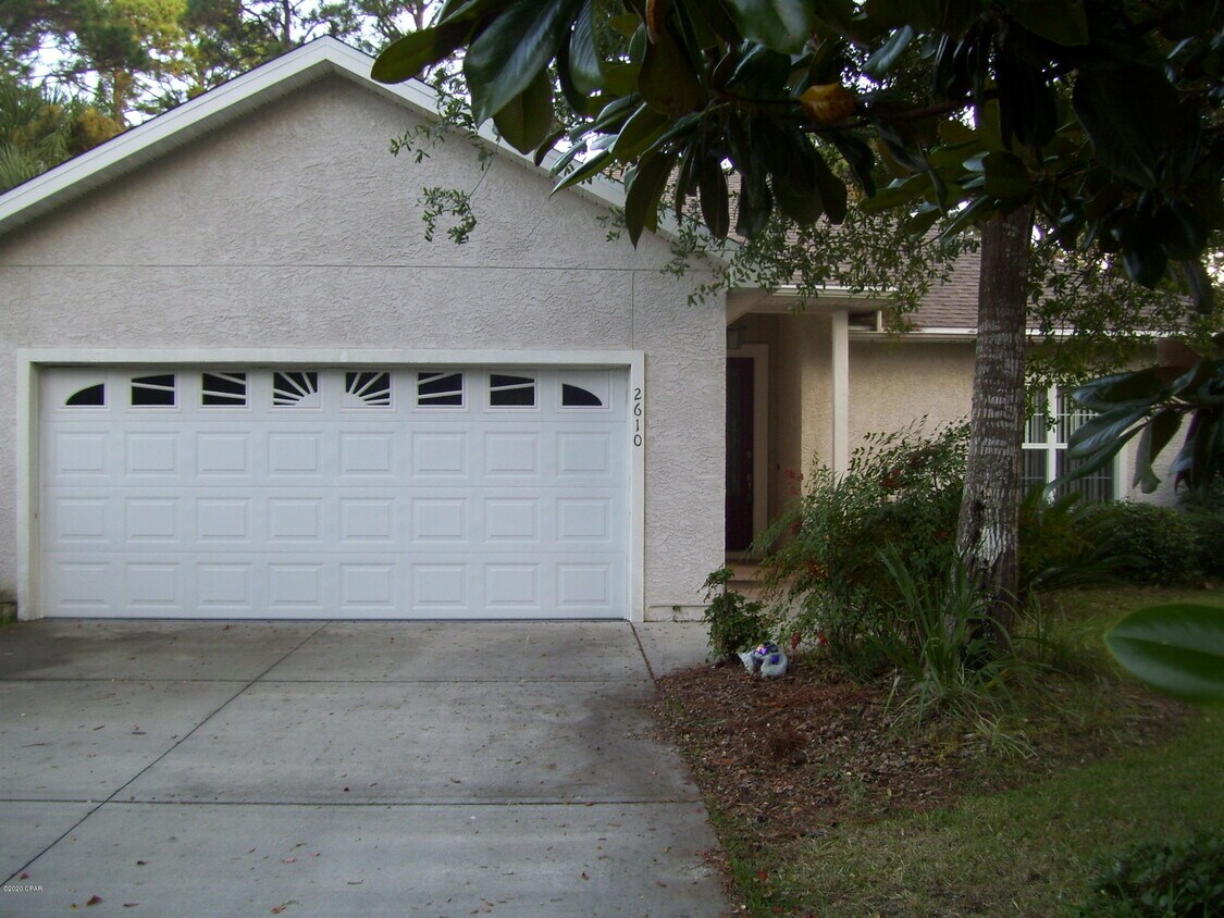 Primary Photo - 2610 Magnolia Point Cir