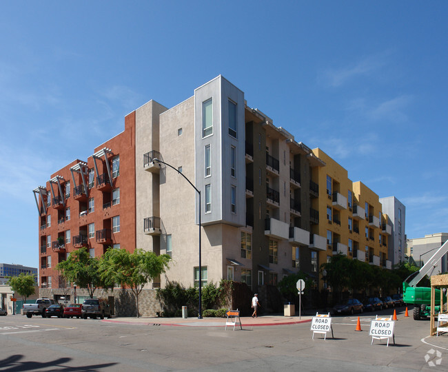 Entrada Apartments - San Diego, CA | Apartments.com