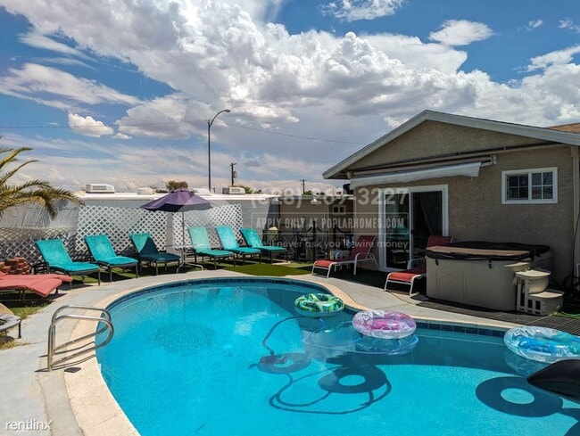 Building Photo - 6 br, 3 bath House - 944 De Met Dr -