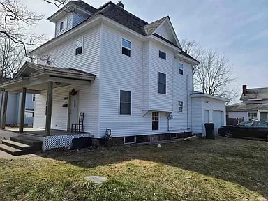 Building Photo - 1037 Sherman Ave