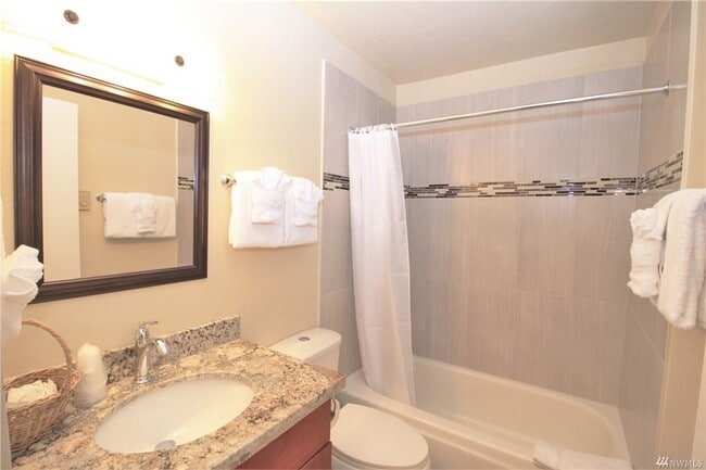 Bath - Discovery Shores