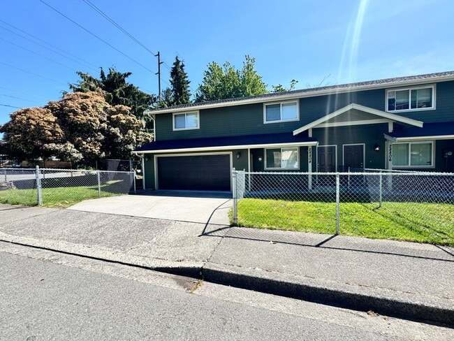 Building Photo - 28804-28806 28TH PL S