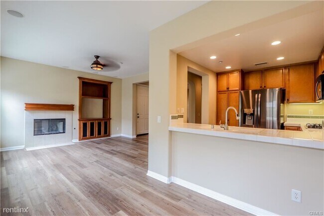 Foto del edificio - 3 br, 2.5 bath Condo - 35 Kilbannan Ct