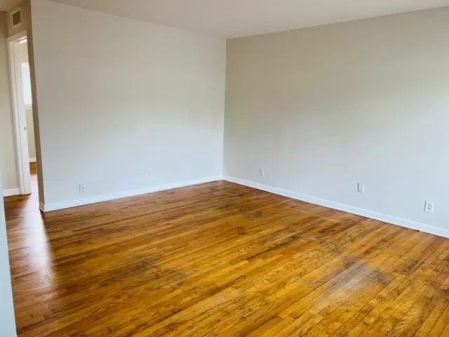 Building Photo - 1236 Holmes Rd