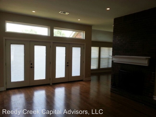 Building Photo - 7108 Oakview Ct