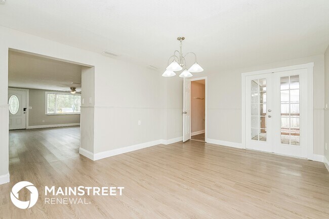 Foto del edificio - 5706 Bay Blvd