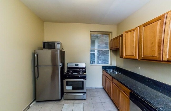Building Photo - 6300 S Eberhart Ave