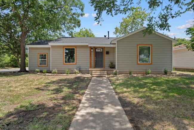 Building Photo - 4000 Ethel Ave
