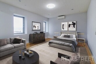 Building Photo - LUXURY Studio in Queens!