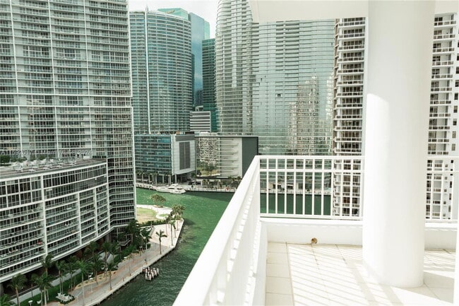 Photo - 801 Brickell Key Blvd Apartment