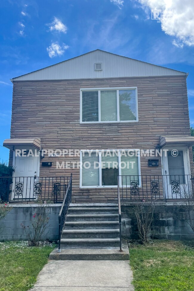 Building Photo - 17940 Glendale St