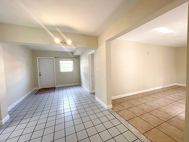 Building Photo - 6565 Santona St