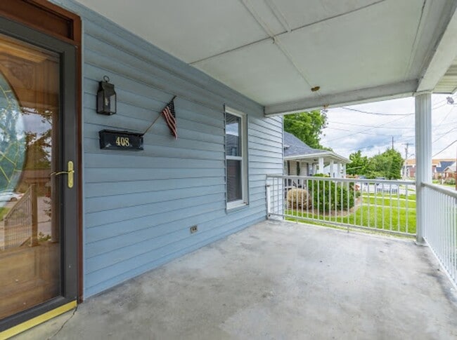 Building Photo - Three Bedroom Home Downtown Corbin, KY
