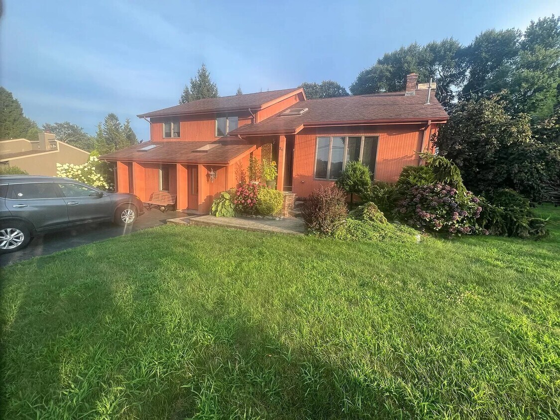 Primary Photo - 30 Addy Dr