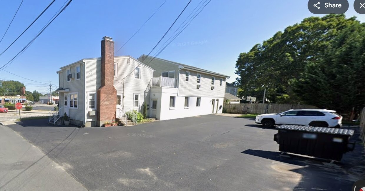 Photo - 18 Bristol Ave (East Providence, RI)