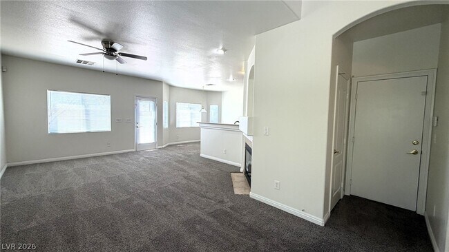 Foto del edificio - 8493 Gardena Hills Ave