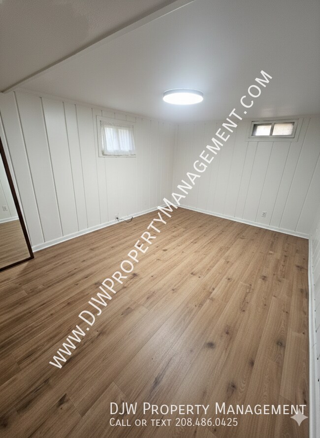 Foto del edificio - 2119 Cleveland Blvd