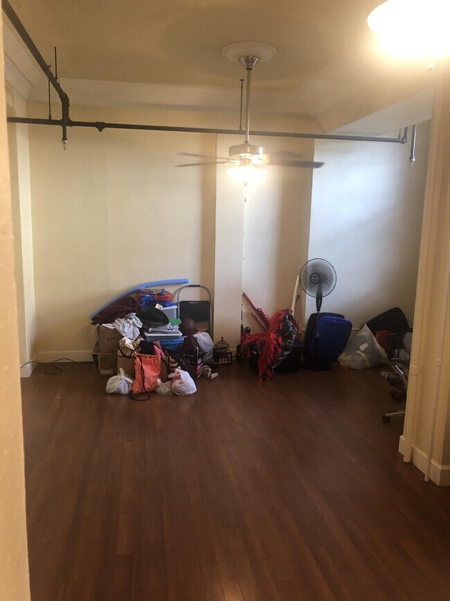 Foto del edificio - 313 N 3rd Ave E