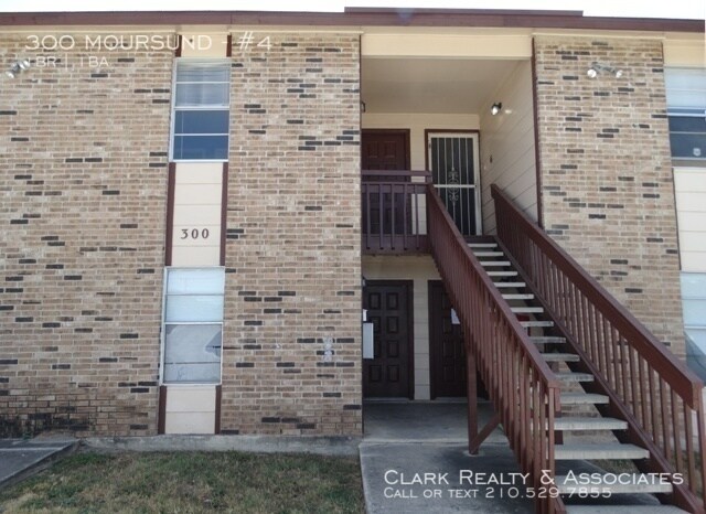 Foto del edificio - 300 Moursund Blvd. #4, San Antonio, TX. 78221