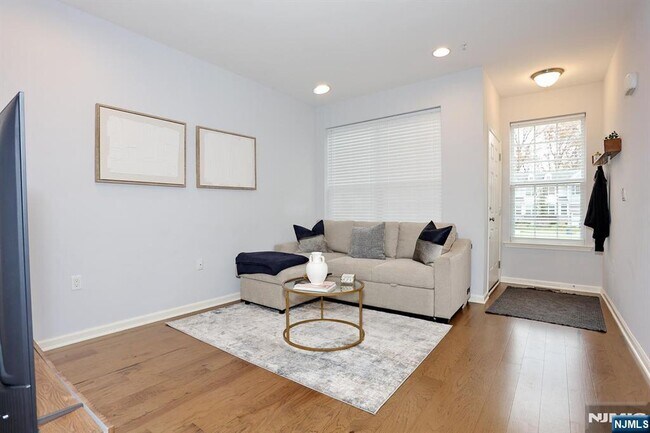 Foto del edificio - 4 Masterson Ct