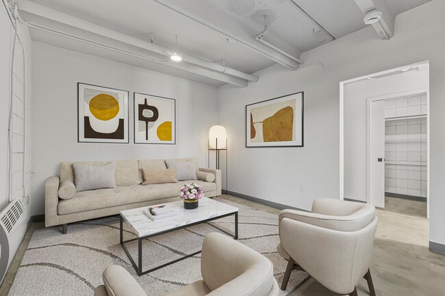 Photo - 415 S Weber St Apartment