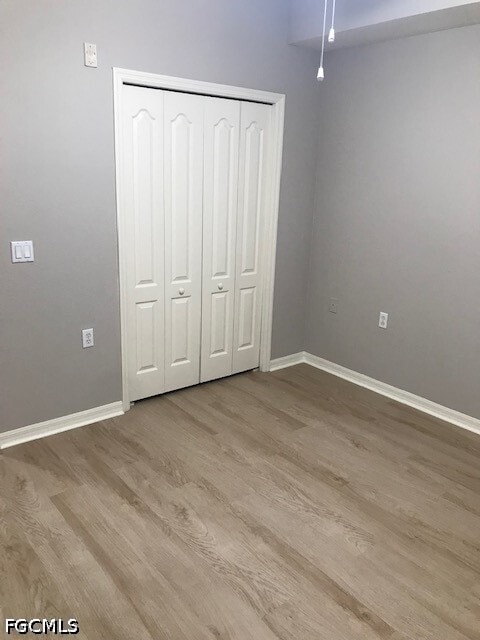 Building Photo - 8570 Kingbird Loop